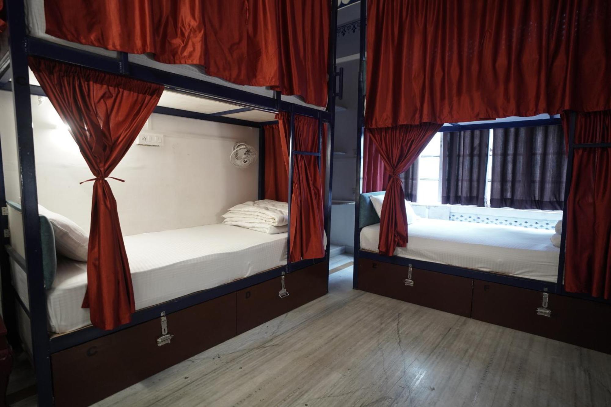 Hostel Funky Bunky Udaipur Exteriör bild