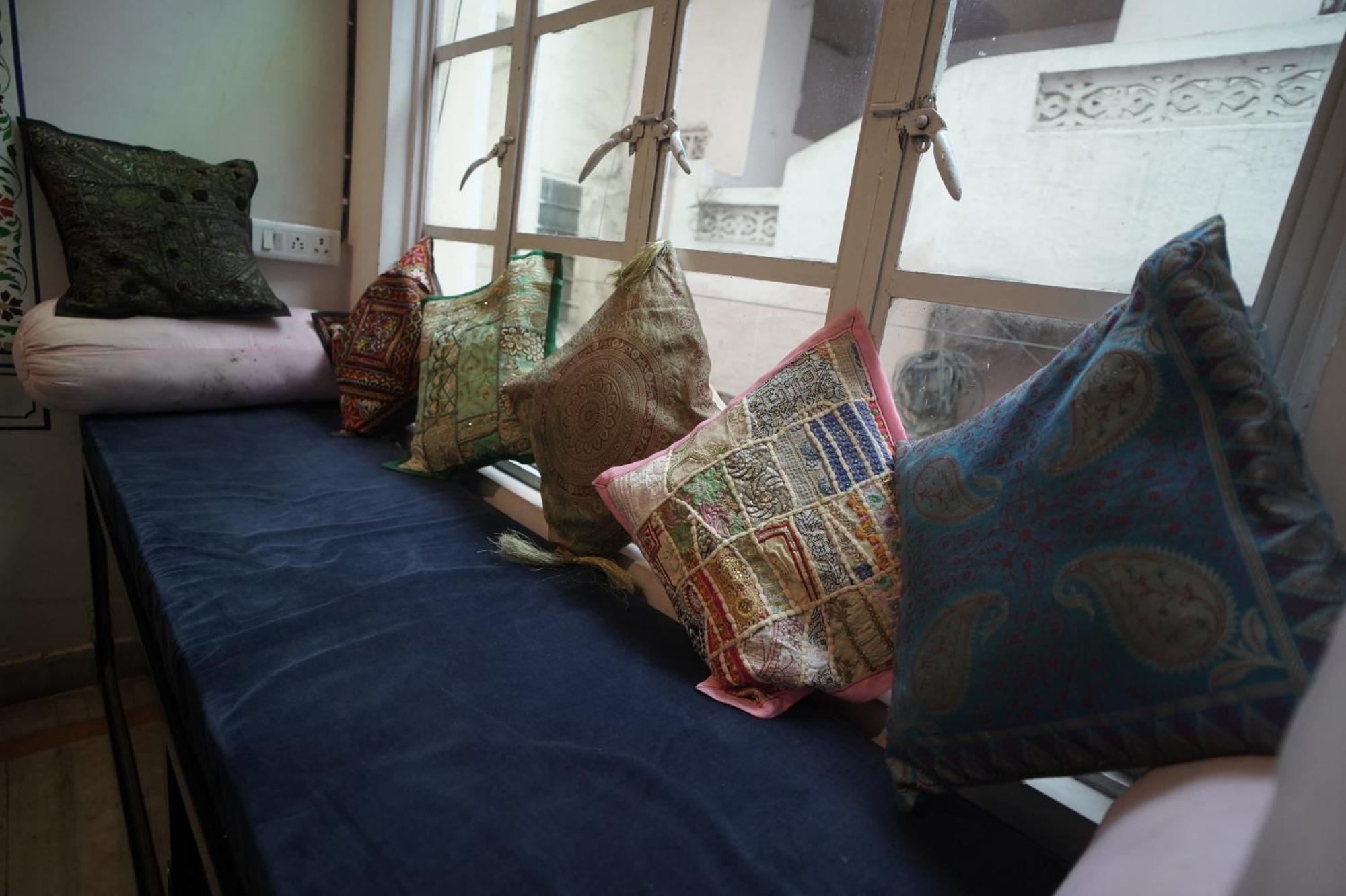 Hostel Funky Bunky Udaipur Exteriör bild